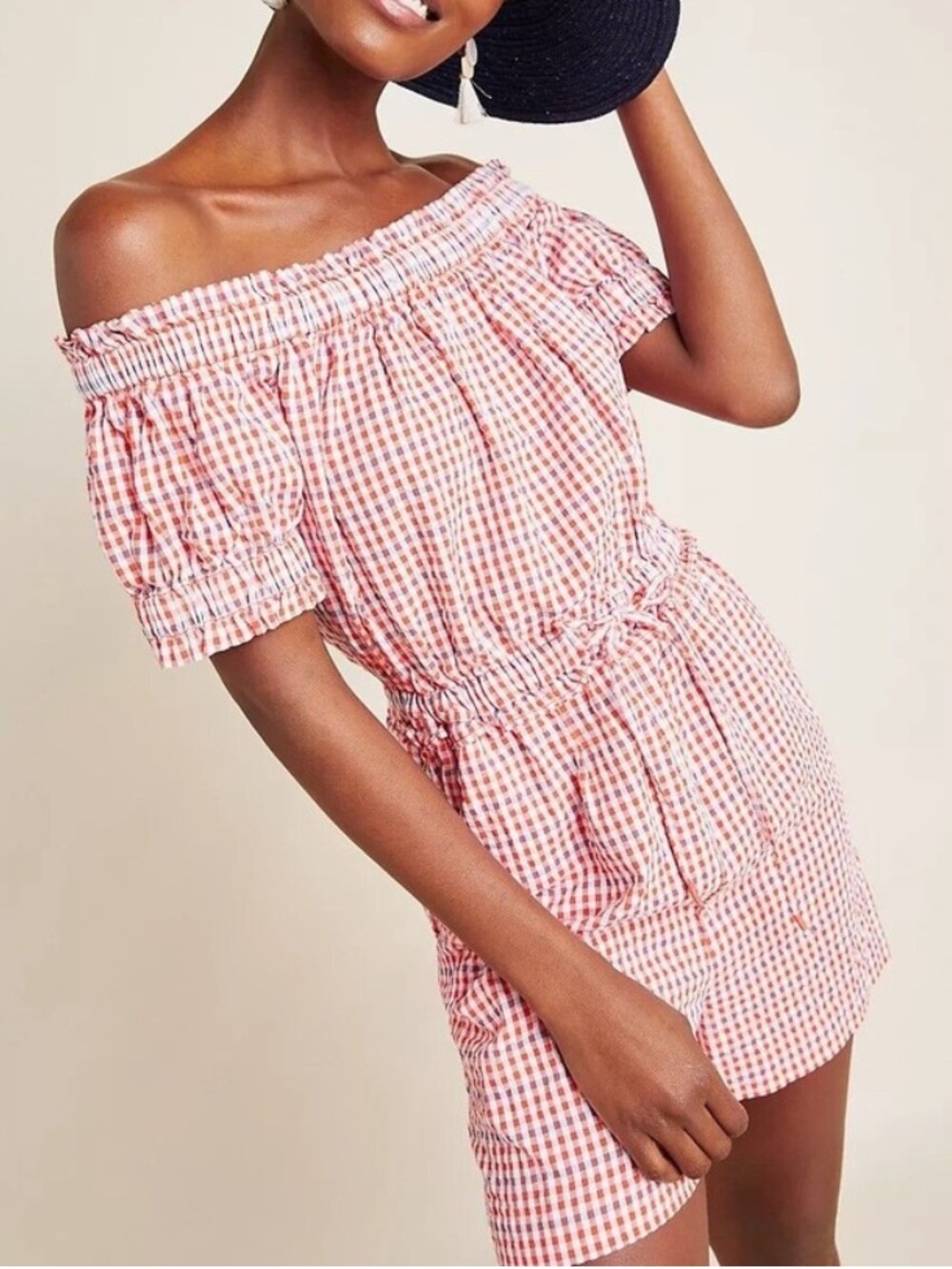Anthropologie gingham off-the-shoulder seersucker romper red/gray Sz S